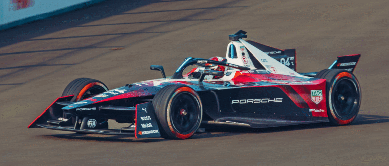 Should iRacing Add Officially Licensed F3, F2, Formula One, and Formula E Cars?