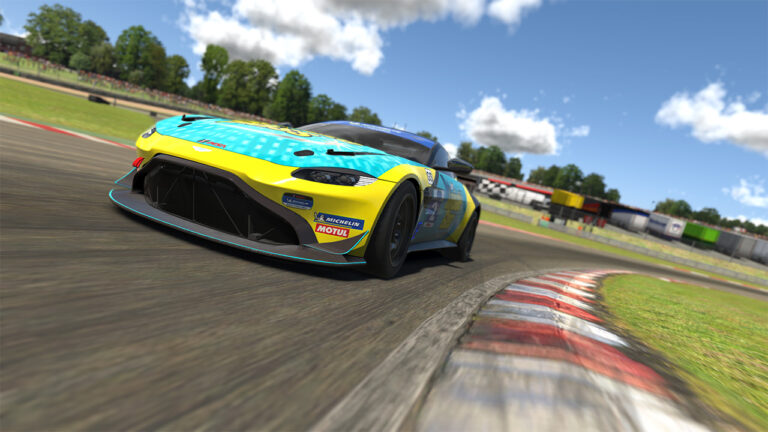 GT4 Tire Model Update: Struggles, Strategy, and Warm-Up Tips