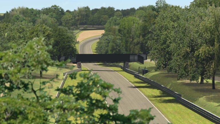 Brands Hatch Circuit: Screenshot Gallery