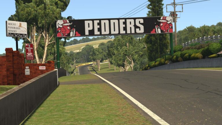 Mount Panorama Motor Racing Circuit (Bathurst) in iRacing