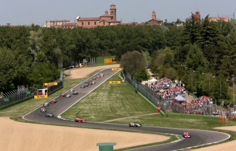 iRacing adds IMOLA to its “to do” list