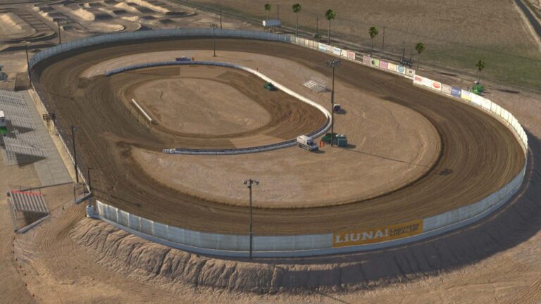 Kevin Harvick’s Kern Raceway (Dirt) in iRacing