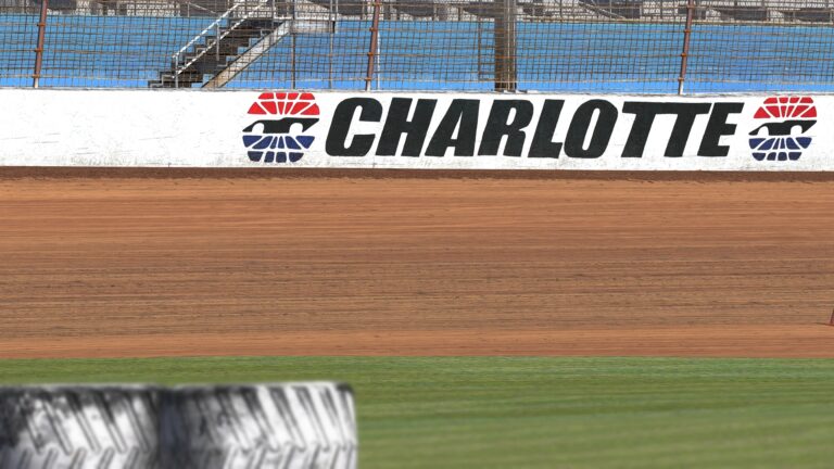 The Dirt Track at Charlotte in iRacing