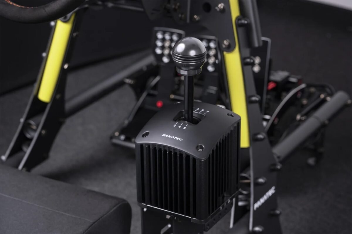 Fanatec shifter mounted on sim racing rig
