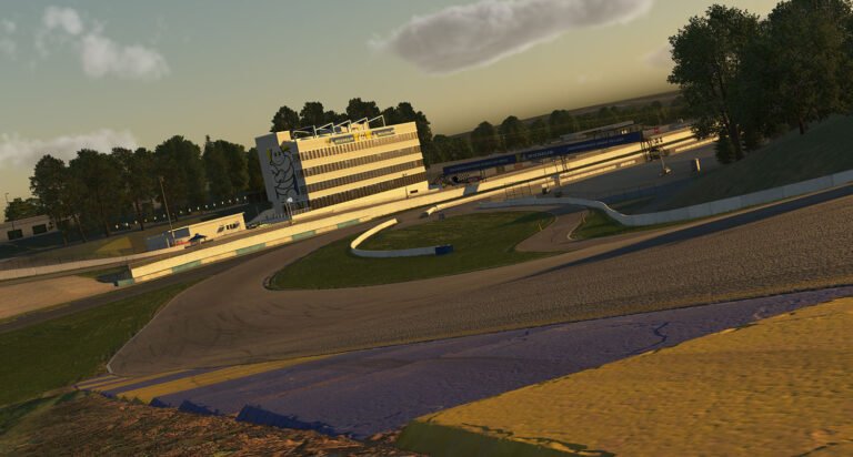 iRacing racing at Road Atlanta, a circuit that will benefit from the new night racing lighting engine